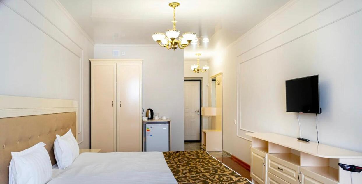 Gold Boutique Hotel Almatı Dış mekan fotoğraf